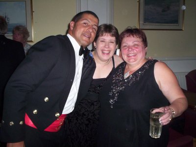 Steve Lewis GI Association Helen Bailey and Carol Gemmill
